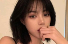 高冷女神,揭开神秘面纱，探寻内心世界