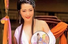 不少油腻大叔坦承：版《金瓶梅》是自己的启蒙老师……？妮子敏