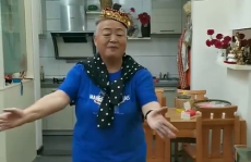 网红的婆婆,揭秘网红背后的家庭生活