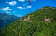 山上有山,探寻层层叠叠的自然奇观”