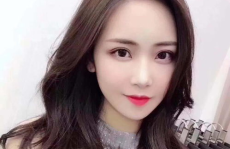 网红长发烫,网红引领时尚新风向